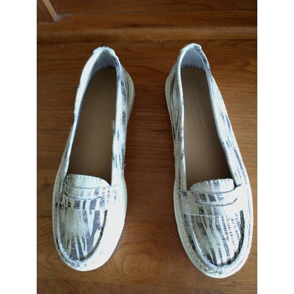 The Flexx Dockside Loafer Women's  Suede Platform Gray Print Shimmer EUC - 7.5M - Picture 2 of 9